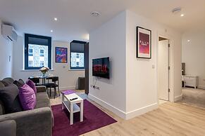 Modern Apartment in Manchester, Sleep 4