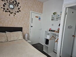 Glendor Hotel