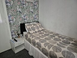 Glendor Hotel