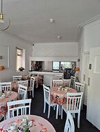 Glendor Hotel