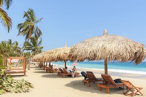Senda Kokkos Beach