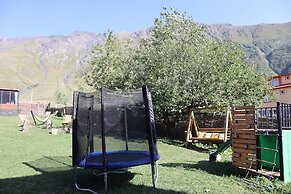 Kazbegi Cottages