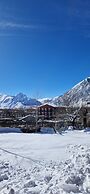 Kazbegi Cottages