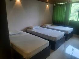 Ella Deck Resort