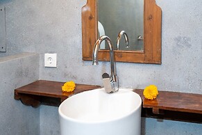 Villa Tap