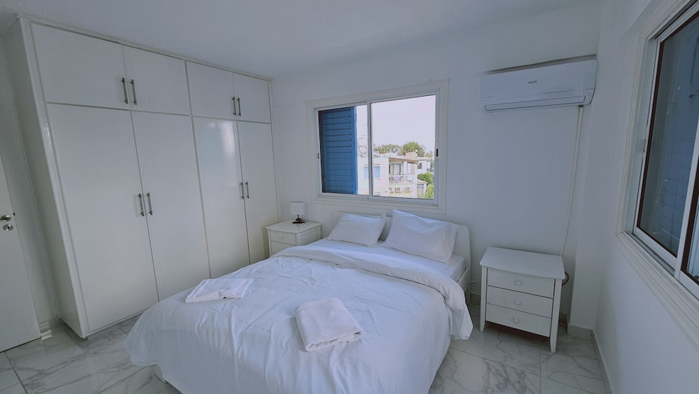 140 VOR - Stay Chrisoula Beach Garden