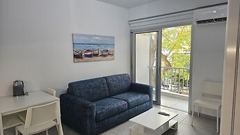 145 NIC - Stay Historia Apartment