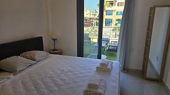 129 PAP - Stay Aphrodite Apartment