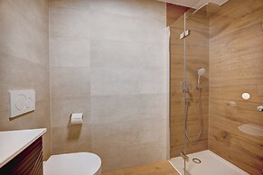 MK Apartments