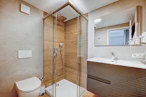 MK Apartments