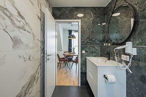 MK Apartments