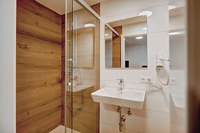 MK Apartments