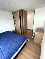 Uhaus 704