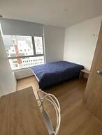 Uhaus 704