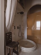 Aisha Hotel
