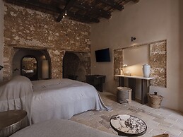 Aisha Hotel