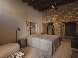 Aisha Hotel
