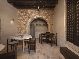 Aisha Hotel