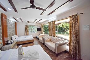 AuraBay Resorts