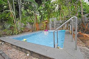 AuraBay Resorts