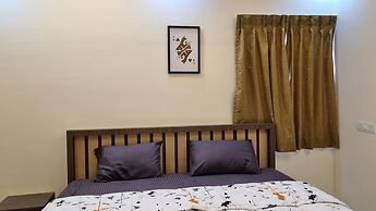 Airport Inn