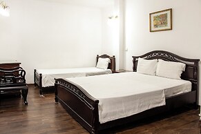 Group Nest Hotel