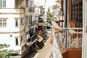 Group Nest Hotel