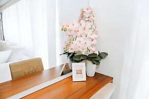 Avida Prime Suite with 3Bededrooms No.35