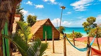 Plankton Bungalow and Camping