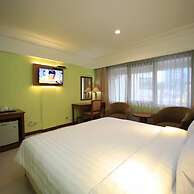 Stay 'd Kuningan