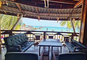 Green Ocean Lodge
