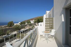 Airy suites santorini