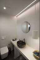 Airy suites santorini