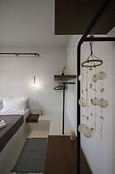 Airy suites santorini