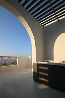 Airy suites santorini