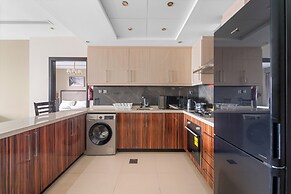 Elite Downtown Residences