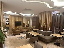 Royal Escape Hotel