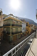 CASA FERRANTE SRLS