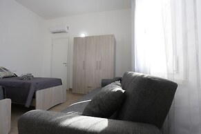 CASA FERRANTE SRLS