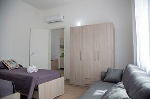 CASA FERRANTE SRLS