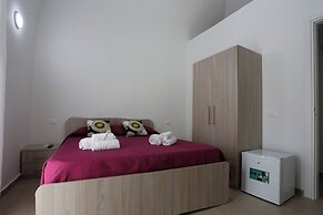 CASA FERRANTE SRLS