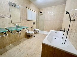 Beautiful Villa With Pool Scenic Views Sleeps 8