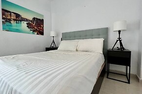 Beautiful Villa With Pool Scenic Views Sleeps 8