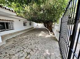 Beautiful Villa With Pool Scenic Views Sleeps 8