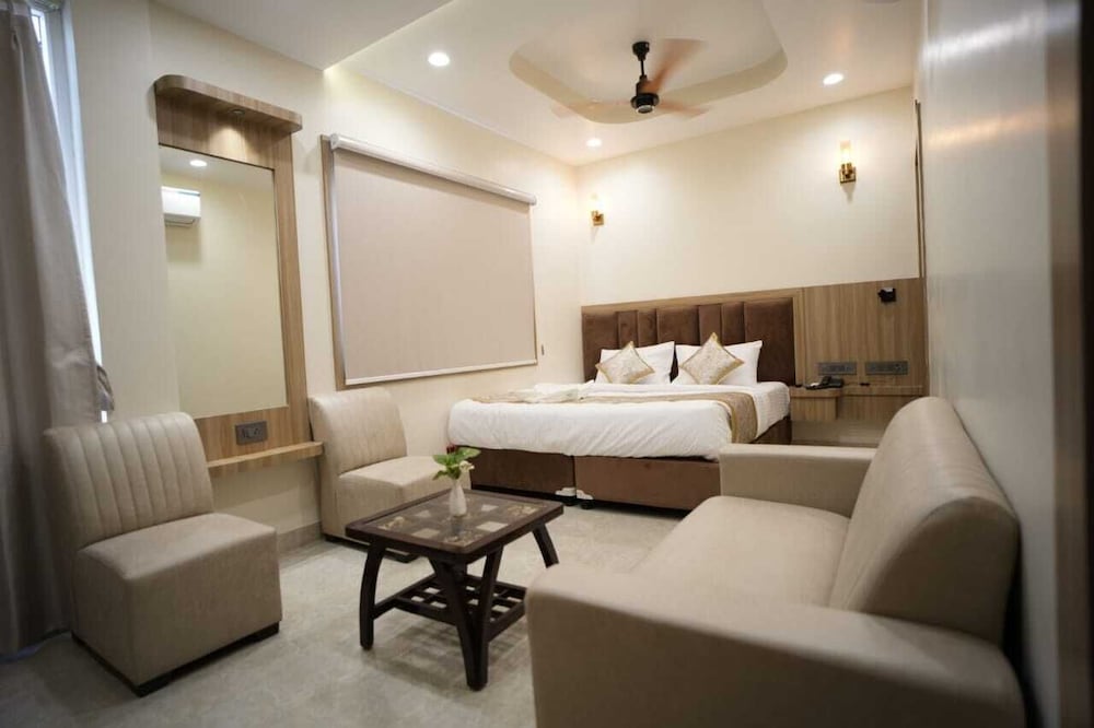 Hotel Om Villa