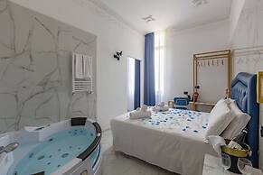 MISS SUITE