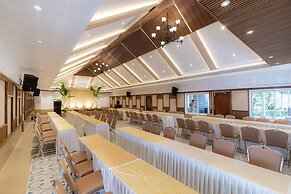 LE MONTFORT RESORT