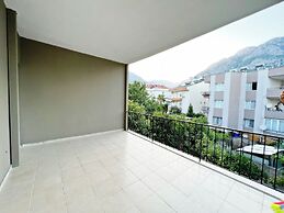 Kemer Sunrise Suit