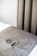 Bolt Boutique Hotel