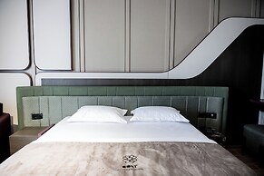 Bolt Boutique Hotel